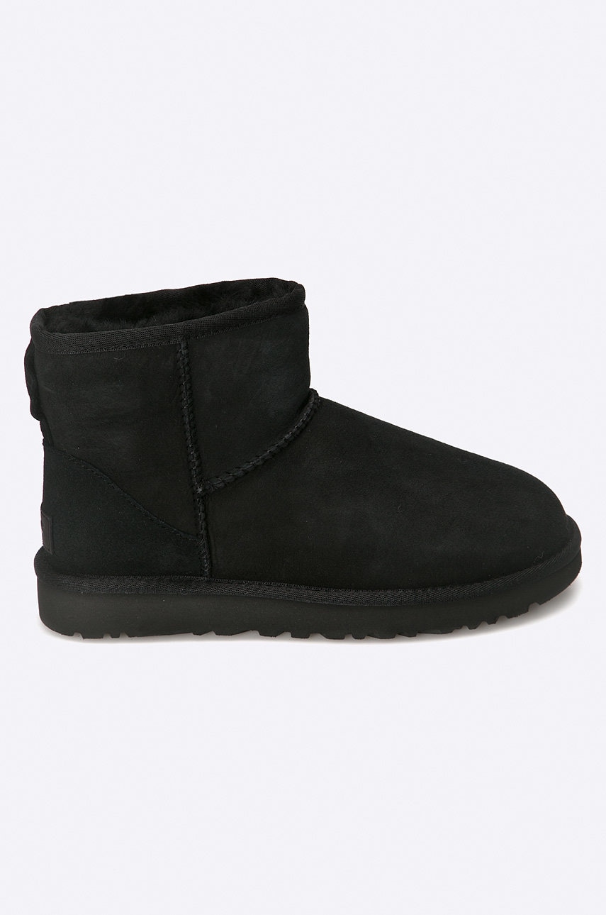 UGG  Semišové sněhule  Classic Mini II
