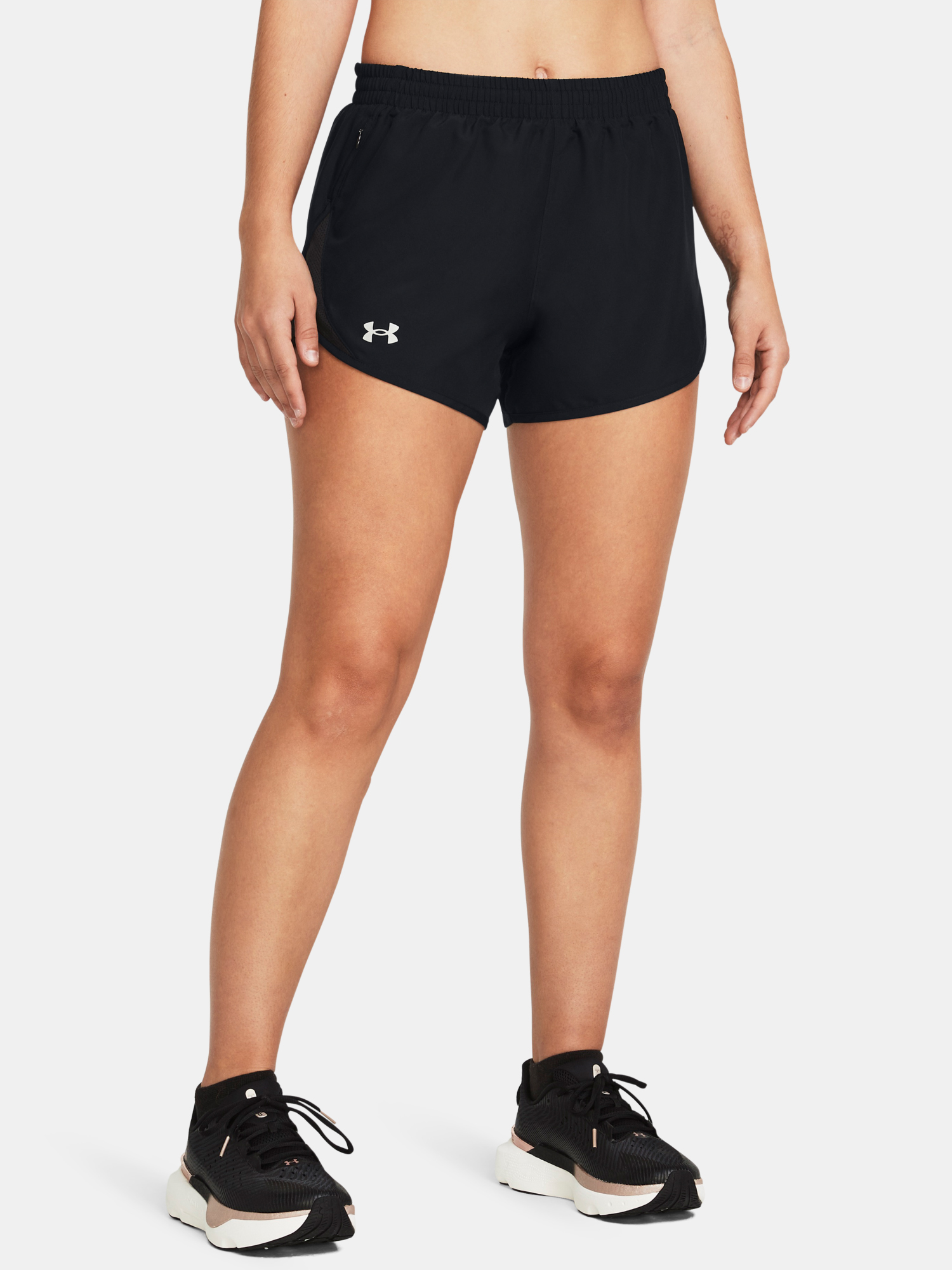 Under Armour Kraťasy UA Fly By 3'' Shorts-BLK - Dámské