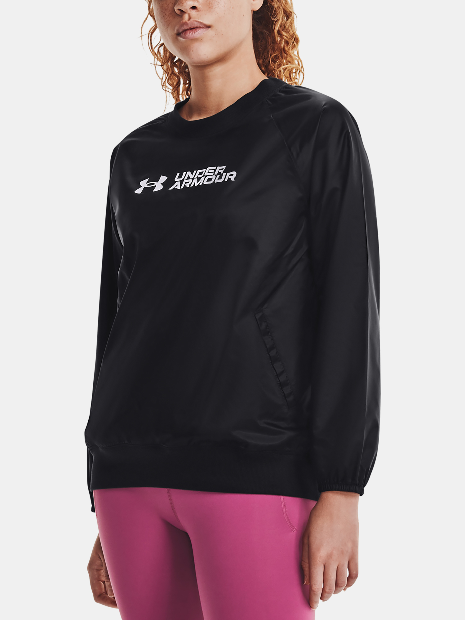 Under Armour Mikina Recover Woven Shine Crew-BLK - Dámské