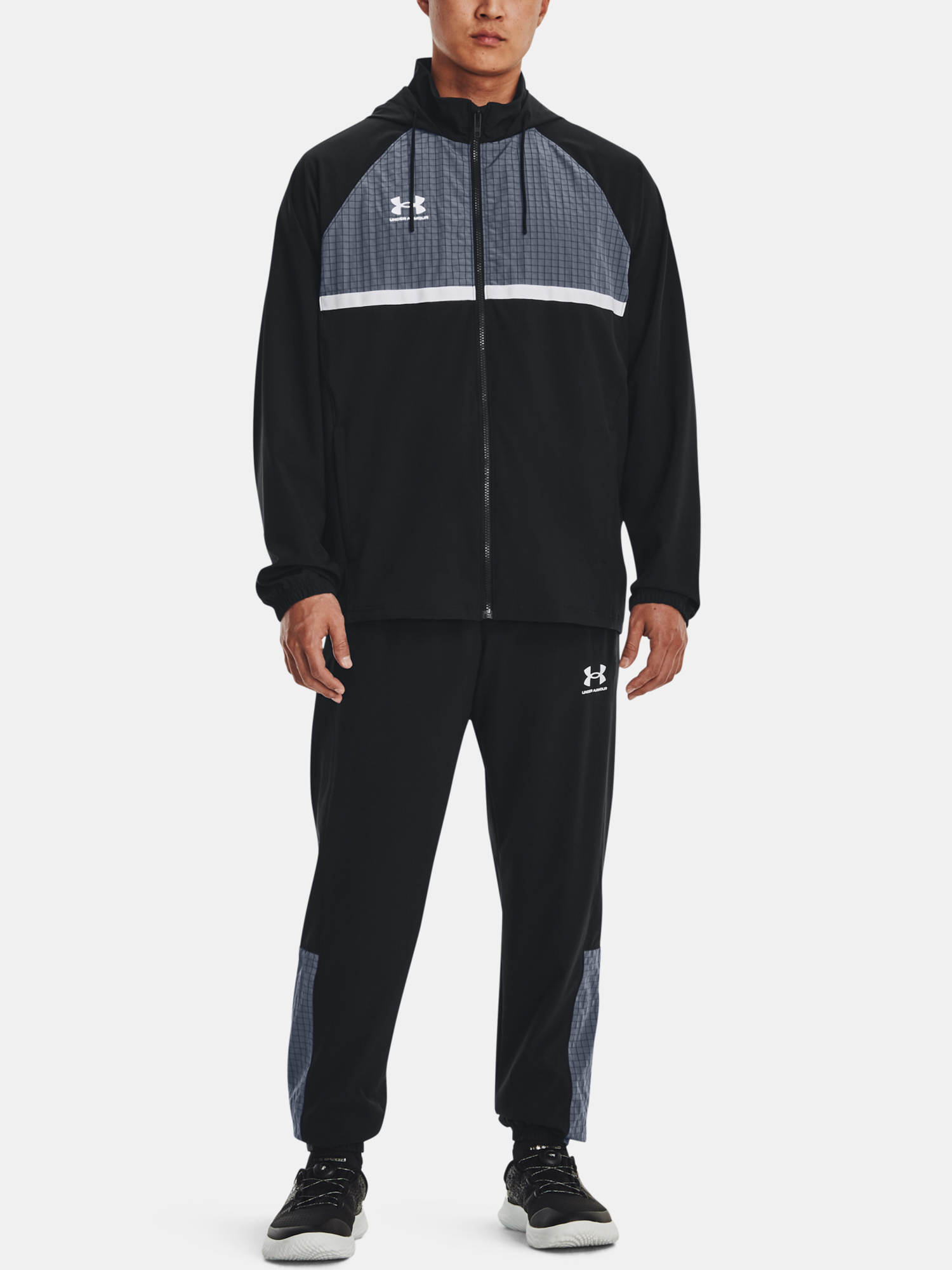 Under Armour Souprava UA Accelerate Tracksuit-BLK - Pánské