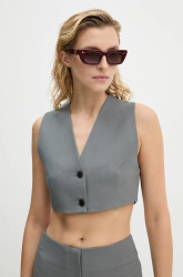 Vesta Nanushka SUREE