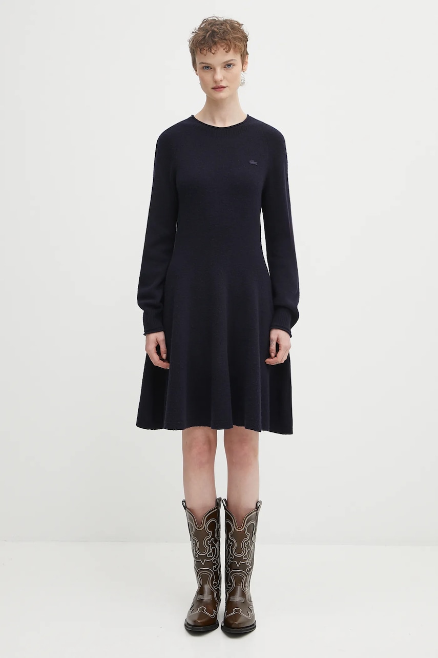 Vlněné šaty Lacoste tmavomodrá barva, mini, EF4161
