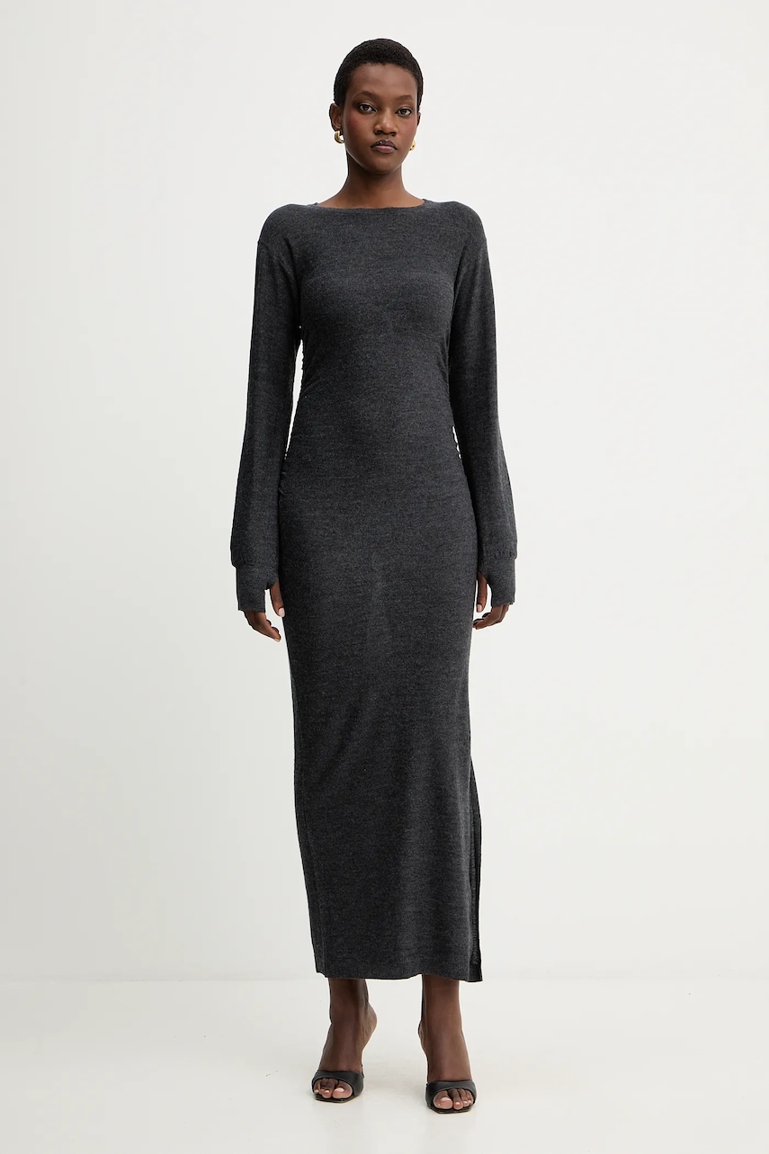 Vlněné šaty Marella