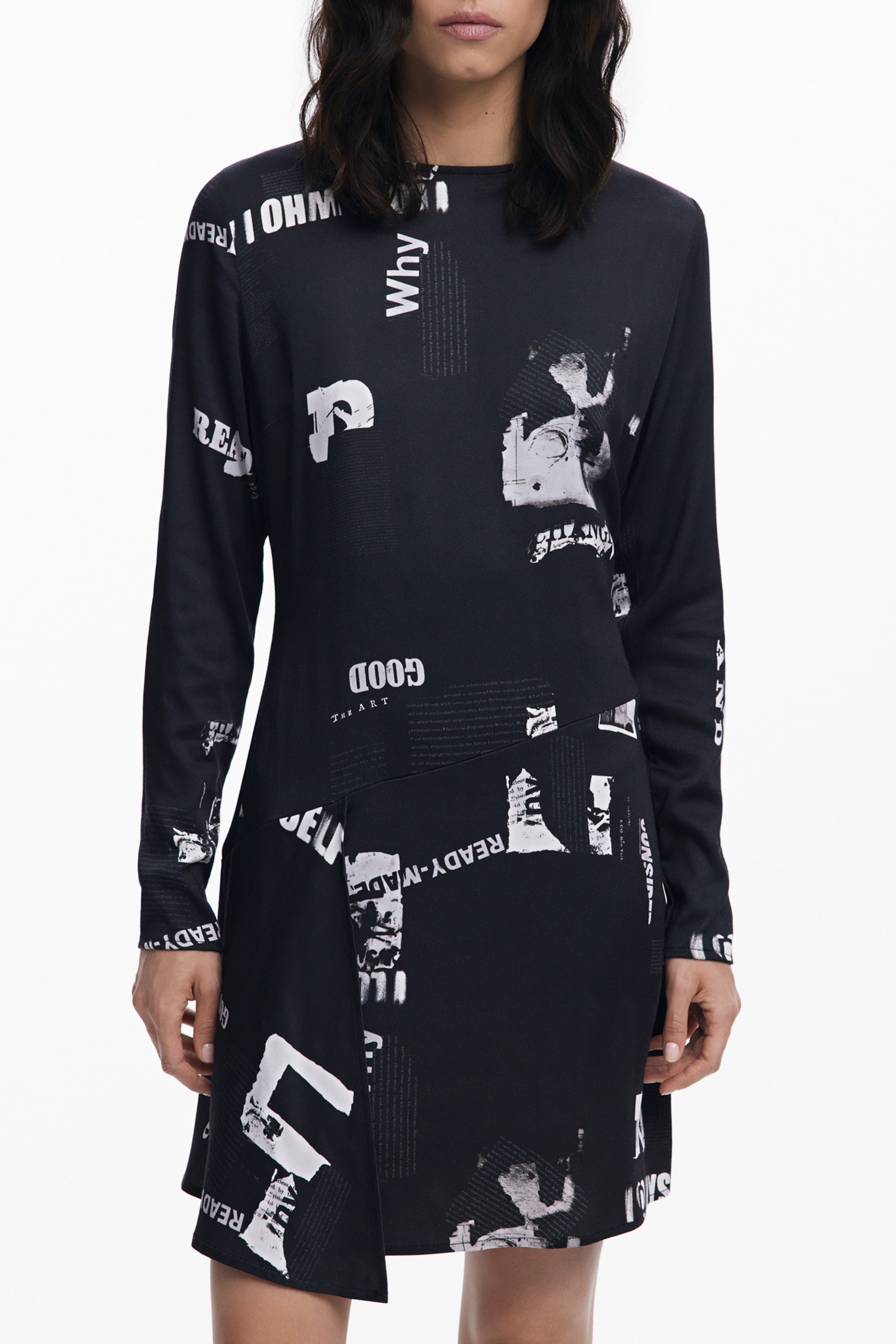 Vzorované šaty s dlouhým rukávem